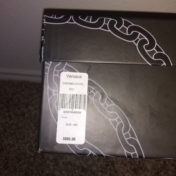 Authentic Versace sneaker - Picture 2 of 7